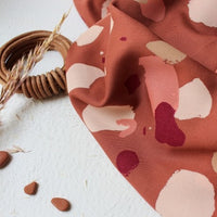 Atelier Brunette - Viscose, Granito Chestnut - 1/2 yard